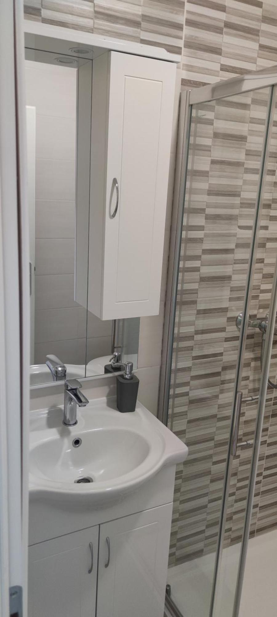 Cinema House Single & Double Rooms & Studio Apartments بولا المظهر الخارجي الصورة
